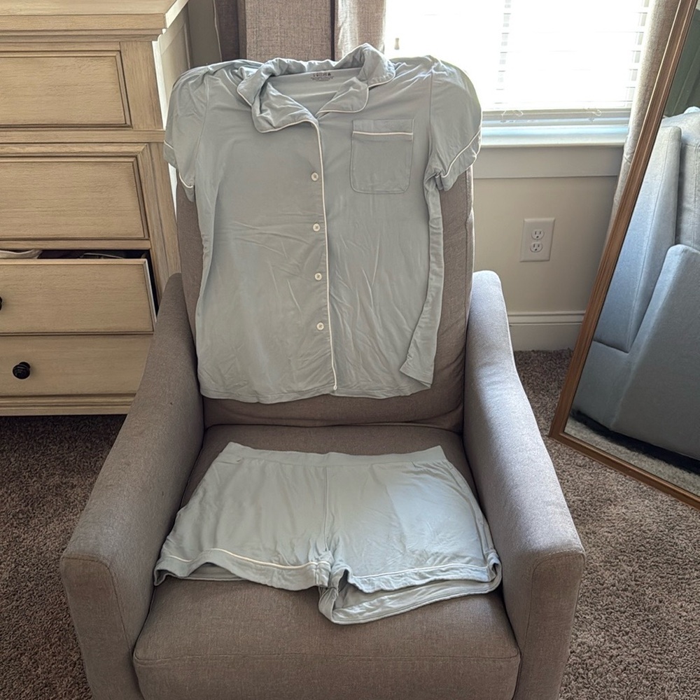 Kindred bravely maternity pajama set